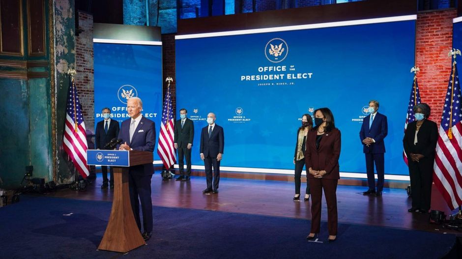 Kielemeztük Biden leendő kormányát: ebből simán újabb kitiltási botrány lehet