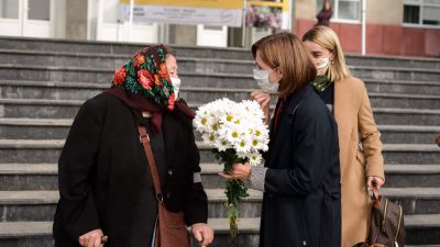 Óriási mozgósítás mellett behúzta az EU-párti jelölt a moldovai elnökválasztást