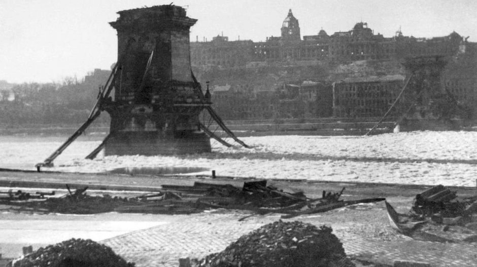 A lengyel elnök megint kéri a németeket, hogy fizessenek a második világháború miatt. És nekünk ki fog fizetni? Szavazz!