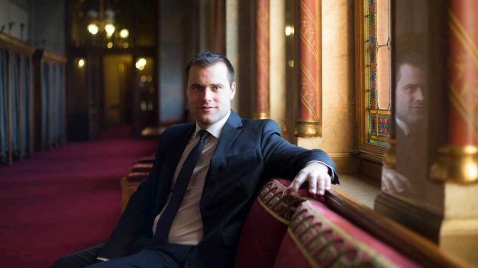 Újabb jobbikos mondott le a mandátumáról