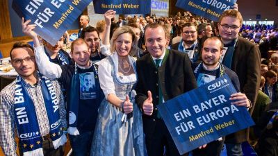 Weber azt szeretné, hogy az Európai Bizottság felét nők adják