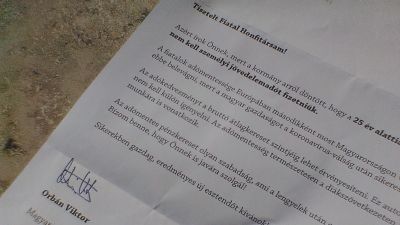 Külön levelet írt Orbán Viktor a 25 év alattiaknak