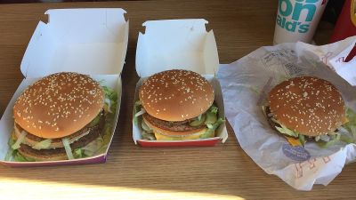 Mezei dizájn, Big Mac-aktivista, kézzel átfestett mekis szószok: becsúszott pár gikszer az „orosz McDonald's” megnyitójába