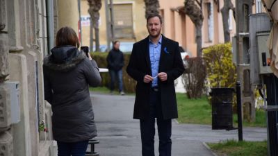 Bana Tibor azt állítja, vasárnap éjszaka megfenyegették a fideszes parlamenti képviselő emberei