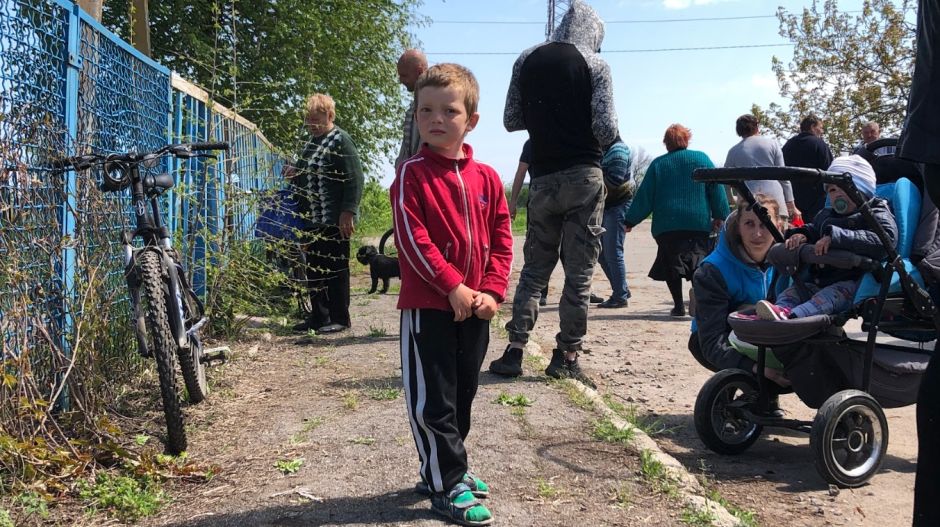 Helyszíni beszámoló: a gyógyszersegélyt is „megvámolják” az oroszok Ukrajnában