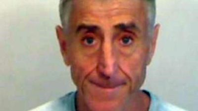 Vett egy privát szigetet, pár nappal később bolti lopáson érték