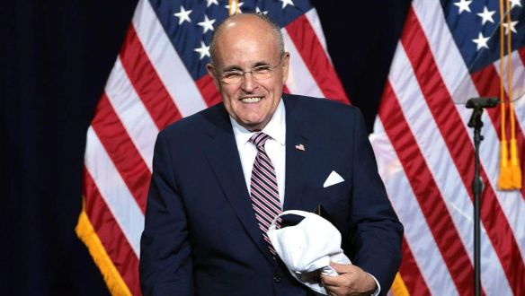 Budapesten egyeztetett Giuliani Trump érdekében