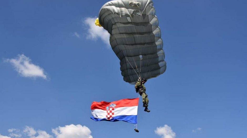 Eléggé megingatta a horvát jobboldali kormányfőt az EP-választás