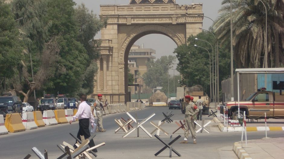 Miért érte dróntámadás az iraki miniszterelnököt, és mi lesz így az ország sorsa?