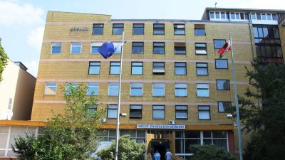 Csupán ajánlást fogalmaztam meg – mondja a dunaújvárosi kórházigazgató, aki megregulázná a dolgozókat, hogy ne politizáljanak a Facebookon