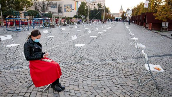 Káoszba fulladtak a járványügyi korlátozások a legnagyobb román ortodox zarándoklaton