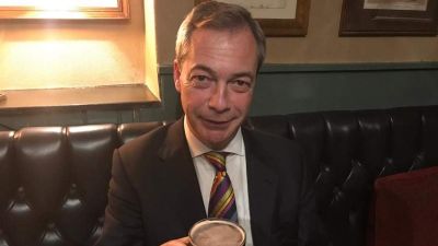 Kilép pártjából a brexit egyik arca