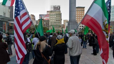 Washington Teherán nyakán térdel az oroszok szerint