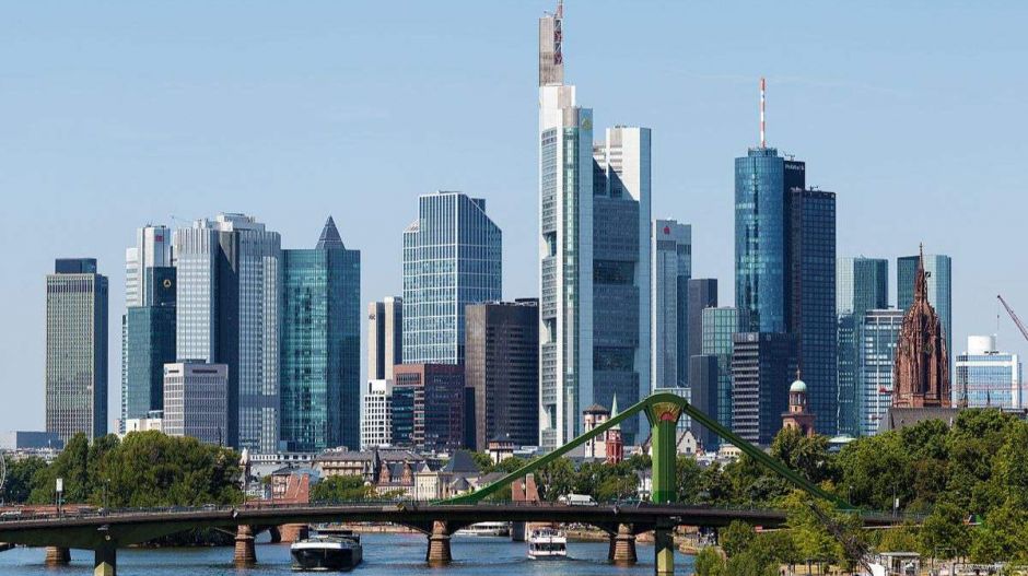 Több német városban is már a migránsok és a külföldiek adják a többséget, a statisztika azonban rosszul számol