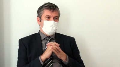 Hadházy ígéri, felveszi a kapcsolatot a vendéglátós tüntetés kétmillióra büntetett szervezőivel, és lehet, gyűjtést szervez nekik