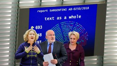 Hogy áll a 7-es cikkely? Az EP-ben ismét vitáztak Magyarországról
