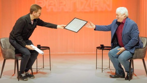 Az Azonnali interjúja miatt kapott ajándékot Gulyás Mártontól Gajdics Ottó