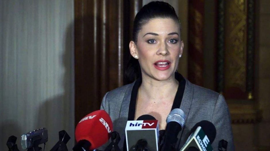 Ne hisztizzetek! – Demeter Márta visszaüzen az MSZP-nek