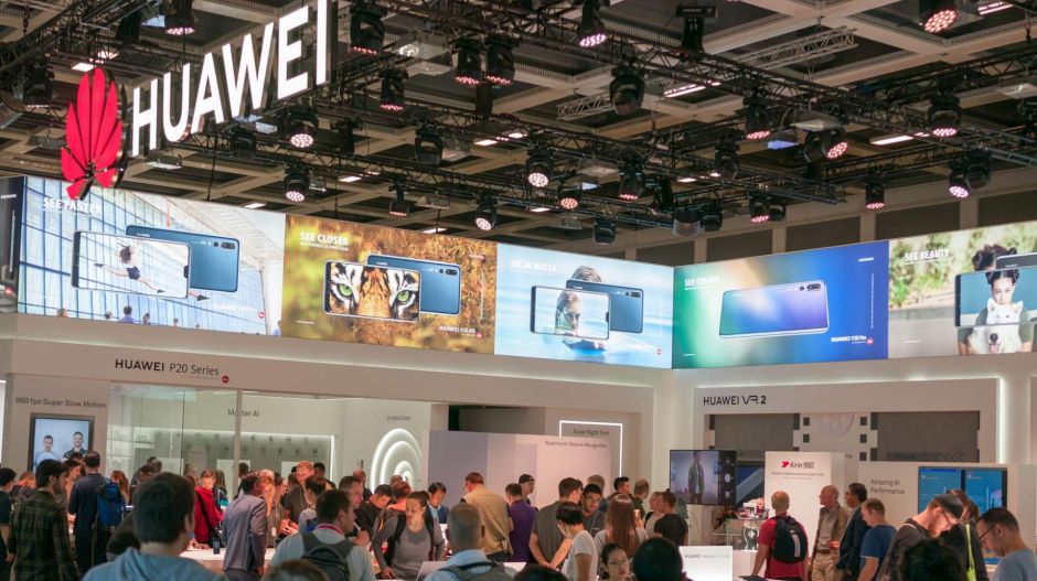A holland miniszterelnököt is lehallgathatta a Huawei