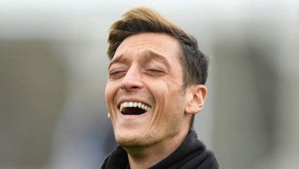 Már az USA külügyminisztere is beszállt Mesut Özil és Kína balhéjába