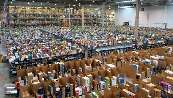 Úgy szívatta a szervezkedő dolgozóit az Amazon, hogy az még Joe Bident is felhúzta