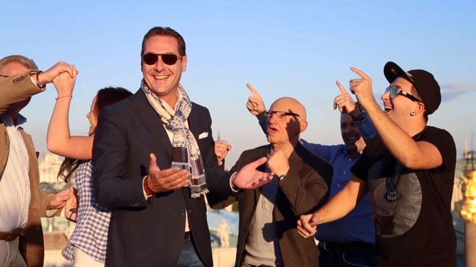 Még meg sem alakult a Strache-párt, máris öt százalékon áll