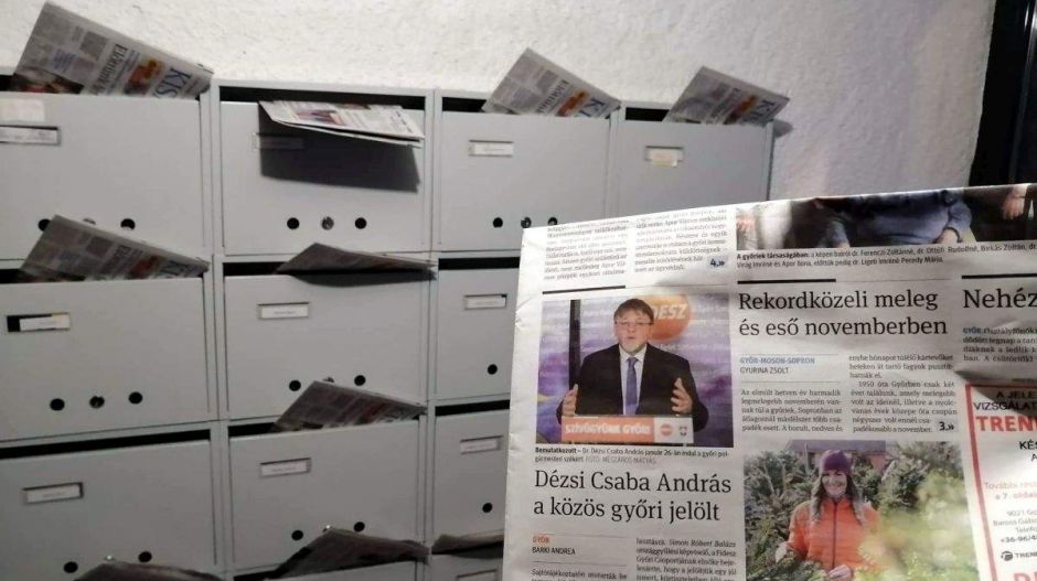 Dézsi miatt ma az is ingyen kapta a Kisalföldet Győrben, aki nem előfizető