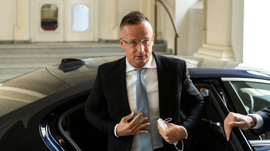 Szlovák közlekedési államtitkár: Szijjártó poénkodni szokott rajtunk a Pozsony-Kassa autópálya miatt