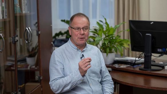 Salvinira is beszólt és a Fidesz szélsőjobboldali szövetségkeresését bírálta Navracsics Tibor