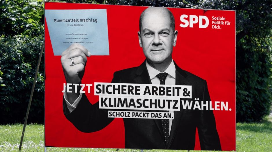 Továbbra is Olaf Scholz vezet a kancellárjelöltek között