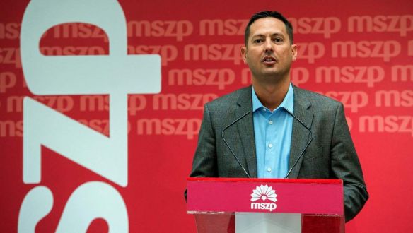 Óriási fordulat! Ettől biztosan megmenekül az MSZP!
