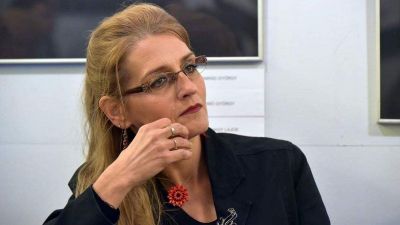 Megszületik a vírusgeneráció, amely az iskola helyett újra a családban szocializálódik?