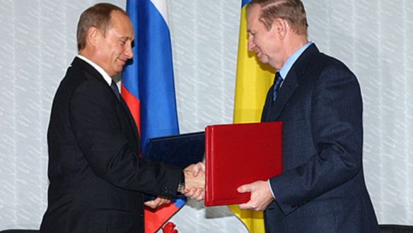 Hiába volt jóban az oroszokkal, most a nevét is eltüntetik a volt ukrán elnöknek