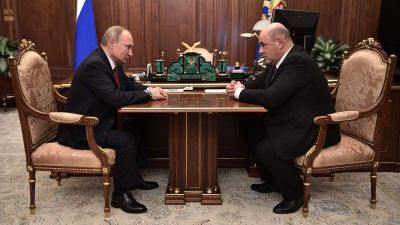 Mit várjunk az orosz NAV-elnöktől, akiből Putyin miniszterelnököt csinált?