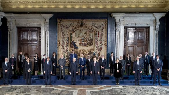 Nemzeti egységkormány vezeti ki Olaszországot a járványból, a síelésen már össze is vesztek