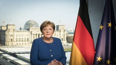 Korlátozzák az oltatlanok jogait a németek, Merkel szerint szükséges a kötelező oltás