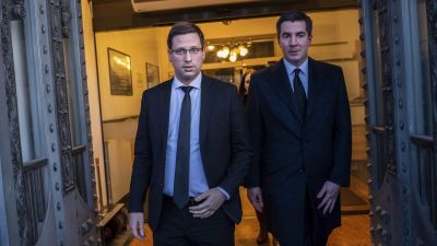 Gulyás Gergely az Azonnalinak: Olyan nincs, hogy felhatalmazási törvény!