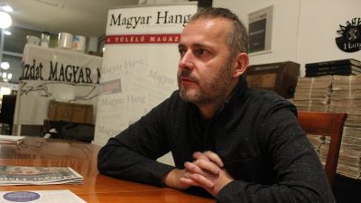 Tetszik, hogy semmi másnak nem kell megfelelni, csak az olvasóknak – Dévényi István az Azonnalinak