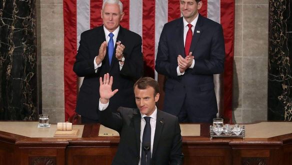 Új világrend alakul: Macron megnyerte magának az amerikai kongresszust