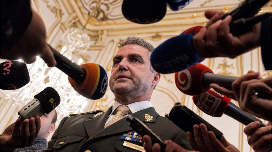 Egy pozsonyi lakásból irányította a maffia a szlovák rendőrséget