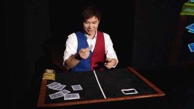 Ettől a kínai (világbajnok) bűvésztől el fogod dobni az agyad!