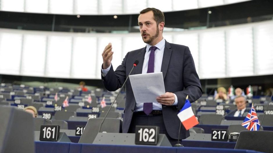 Mi értjük, mi Orbán Viktor terve Magyarországgal – európai szélsőjobbos vezető az Azonnalinak