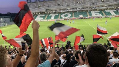 Győrben játszották a focimeccset, amiben a NER-foci minden aprósága benne van