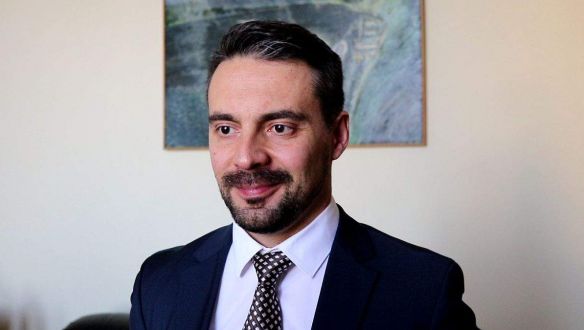 Vona: Orbán Bécsbe menekült, mint Jelačić és Kun Béla