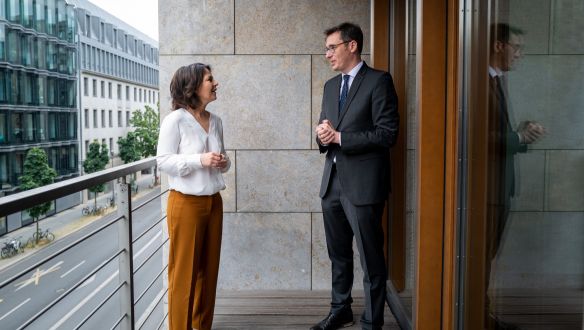 Plagizálással vádolják a német Zöldek kancellárjelöltjét