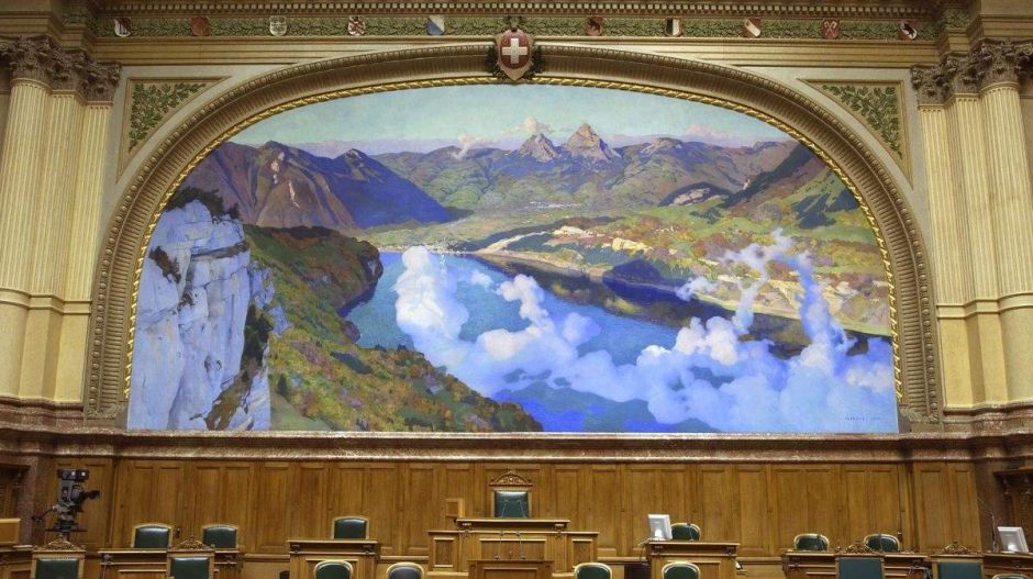 A széljobb a liberálisokkal közösen verné keresztül a lockdown végét Svájcban