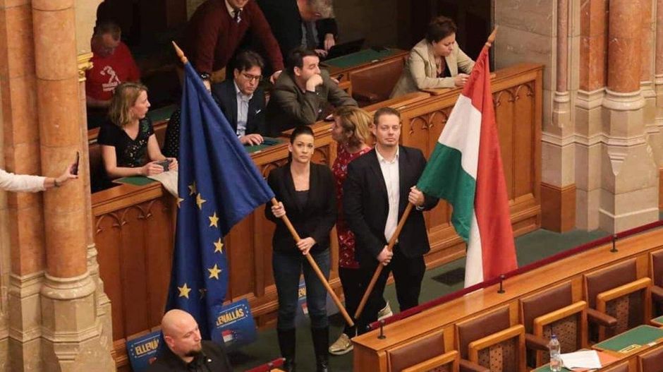 Keresztes László Lóránt elmondja, mit keresett a konzervatív ECR-frakcióban